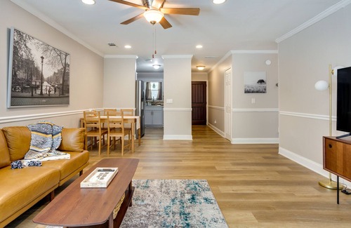 Alpharetta House | Charming Alpharetta Home w/ Spacious Yard!