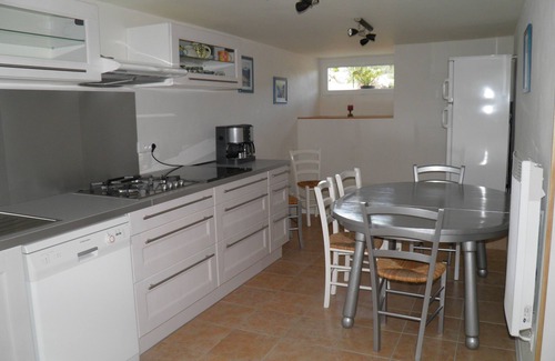 Lecci Apartment | Charming apartment in peaceful villa near Porto-Vecchio