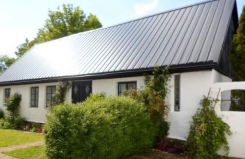 Borrby Apartment | Charming apartment with a comfortable walking distance of the Baltic Sea