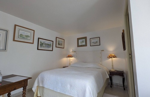 Azay-le-Ferron Bed & Breakfast | Charming B&B rooms with breakfast in Azay-le-Ferron