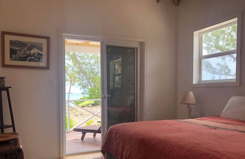 New Bight Cottage | Charming Beachfront Cottage on Best Cat Island Beach!