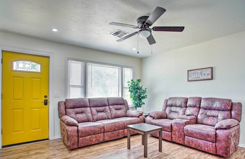 Central Oklahoma City House | Charming Bethany Home ~ 12 Mi to Dtwn OKC!