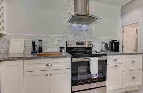 Garden Hills House | Charming Buckhead Village 2Bd/2Ba, Outdoor Fun, Walk to Shops & Dining!