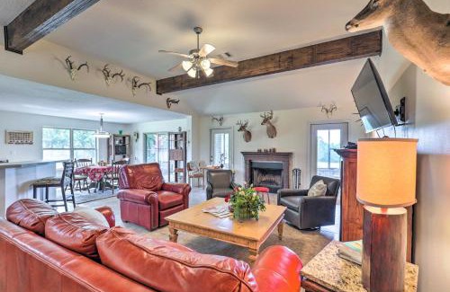 Cameron House | Charming Cameron Farm Retreat about 41 Mi to TAMU
