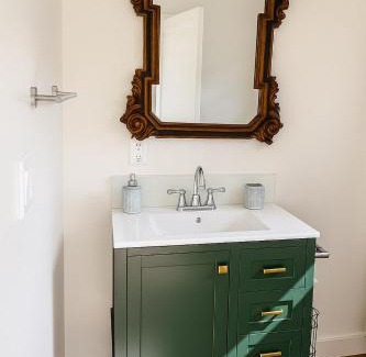 Park Mesa Heights Apartment | Charming Casita near USC, SOFI, and Culver City
