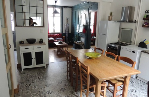Fecamp Cottage | Charming coastal residence 328 yards away from the beach