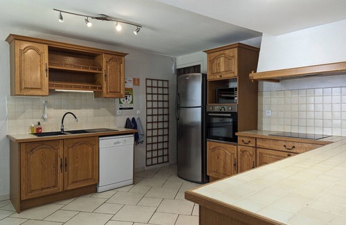 Audeville Cottage | Charming Country House between Paris & Orléans with Private Garden and Modern Amenities