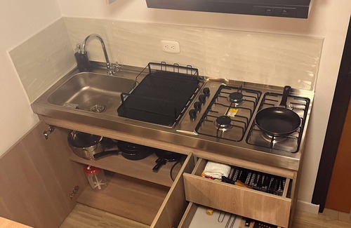 Riomar Apartment | Charming deluxe studio with WiFi, AC, Kitchen, and Workstation in Barranquilla