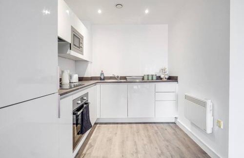 Bordesley Apartment | Charming Deritend Apartment with Full Access for Wheelchairs