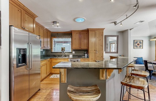 Pioneer Trail House | Charming Dog-Friendly Home Steps from Hiking Trails - private W/D