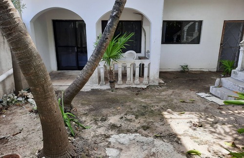 Salinas Apartment | Charming , Economical Studio in wonderful Isla Mujeres with AC, WiFi