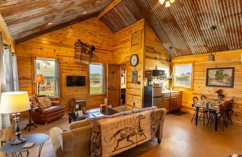 Wimberley Cottage | Charming Equestrian Country Cottage #1@Rustx Ranch