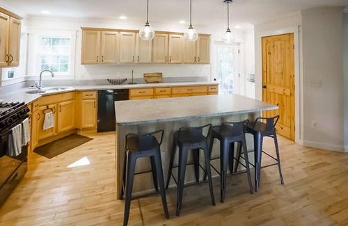 West Poland House | Charming family-friendly home near the Lake, deck, and backyard playground
