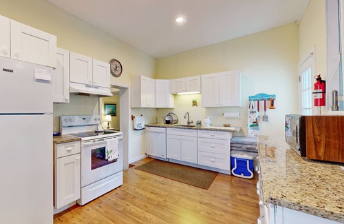 Newburyport House | Charming family home conveniently placed near water, beaches, & more