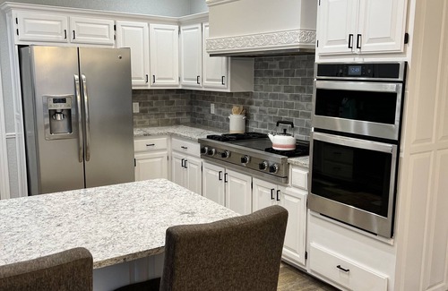Fayetteville House | Charming Fayetteville home ideal for 30+nights! Close to U of A and hospital!