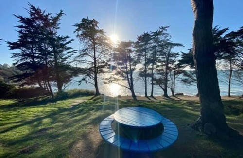 Tredrez-Locquemeau House | charming fisherman's house 300 m from the sea