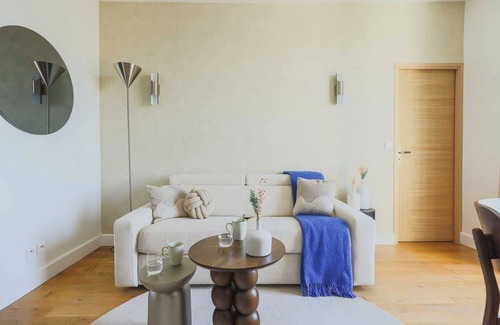 Epinettes Apartment | Charming Flat -1br-4p- Paris 17e