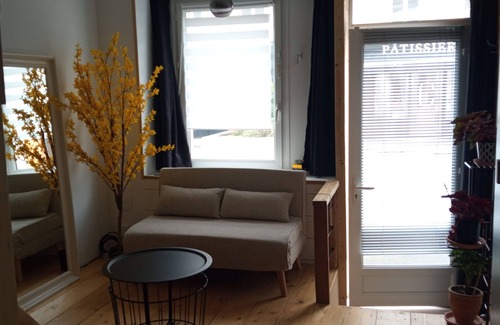 Equeurdreville-Hainneville Apartment | Charming studio in the heart of a shopping street, 2 steps from NAVAL GROUP