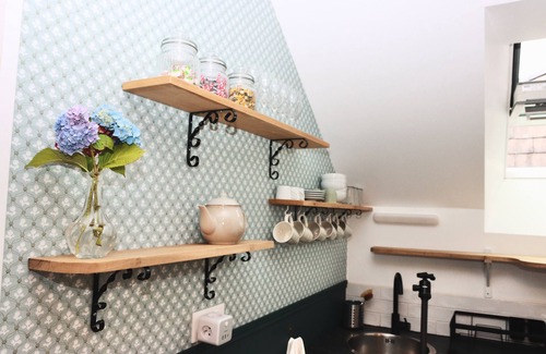 Saint-Meloir-des-Ondes Apartment | Charming 2-bedroom apartment heart of town 5km from beaches