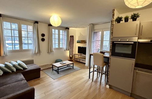 Saint-Valery-sur-Somme Apartment | Charming apartment in the heart of Saint-Valery-sur-Somme