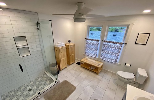 Schnitzelburg House | Charming Germantown Home, 4 br 2 ba, Great Location, Off Street Parking