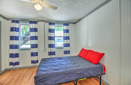 Frenchburg Condo | Charming Getaway + Fire Pit Near Hikes & Lake