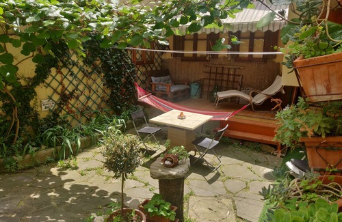 Florence Apartment | Charming Getaway in Florence. European University