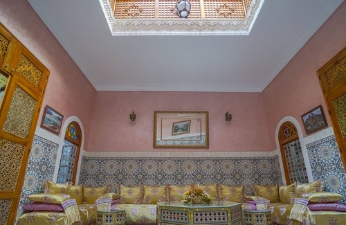 Zekkak Er Roumane House | Charming Guest House in the Medina of Fes