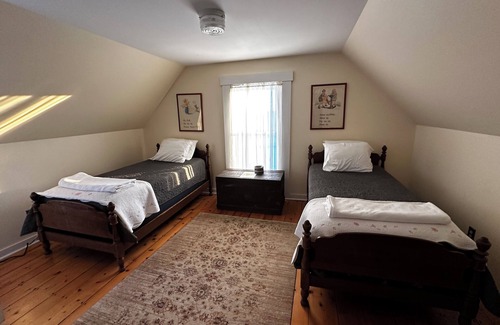 Warren Other | Charming & historic 5-bedroom farmhouse nestled in the heart of Midcoast Maine.
