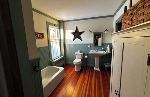 Warren Other | Charming & historic 5-bedroom farmhouse nestled in the heart of Midcoast Maine.