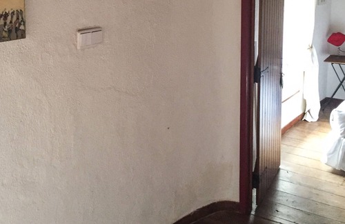 Sao Lourenco House | Charming historic cozy cottage in Azeitão