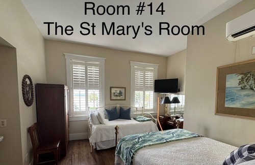 St. Marys Hotel | Charming historic hotel located in the heart of St Mary's, GA.