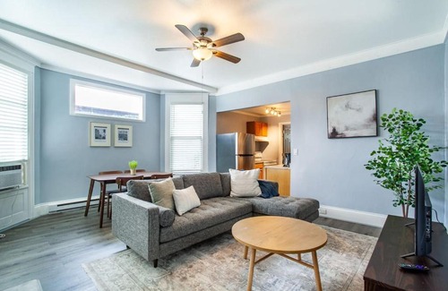 Knoxville Apartment | Charming Historic Retreat - 5 Mins from Downtown