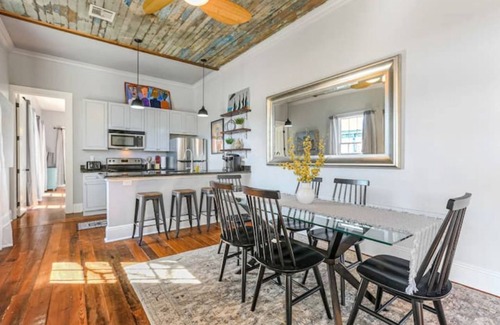 Irish Channel House | Charming Historic Shotgun House minutes to FQ/CBD