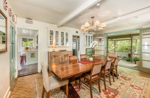 Holualoa House | Charming Holualoa Ranching-Era Estate near Kailua and Keauhou. Away from it all!