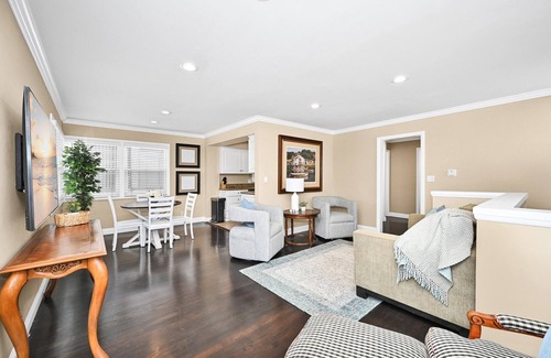 Corona del Mar House | Charming home in Corona Del Mar near everything