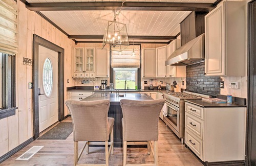 Gerry House | Charming Home w/BBQ: 9 Mi to Chautauqua Lake!