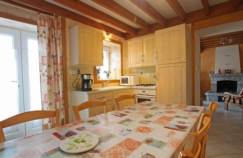 Jobourg Cottage | Charming house in La Hague with fireplace and private yard