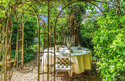 Luynes Cottage | Charming house in Touraine with garden 4 rooms near Tours and Langeais