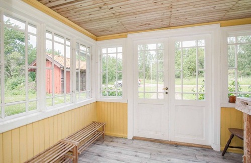 Johanneshov House | Charming house with beach,jetty,sauna,boatsn9 km from Gränna and Lake Vättern
