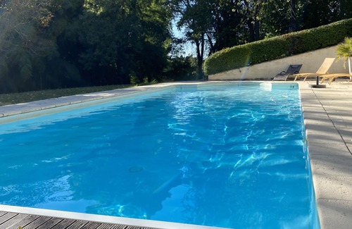 Lussac House | Charming house with large heated swimming pool near Saint-Emilion