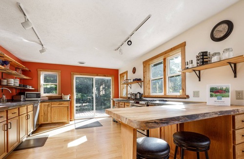 Maple City Cabin | π Charming Hygge 2BDR Cabin in Leelanau County β 4889
