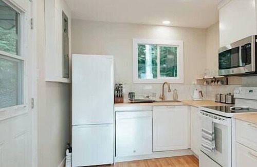 Faraday House | Charming Lakefront Cottage w/Hot Tub, Dock & Fire Pit