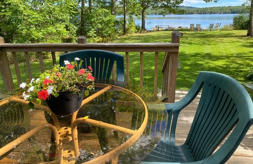 Belfast Cabin | Charming Lakeside Cabin Near Belfast Bay