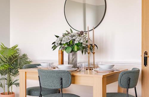 Dulwich Apartment | Charming LDN apt with free parking
