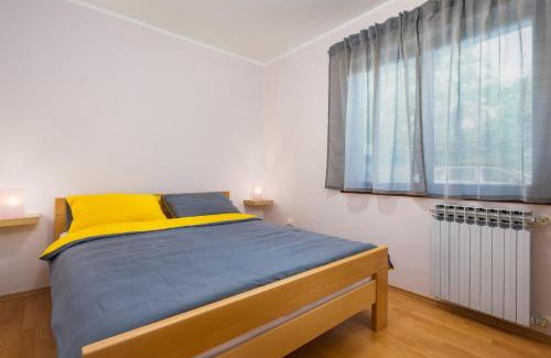Lovran Apartment | Charming Lovran Apartments with Wonderful Sea View