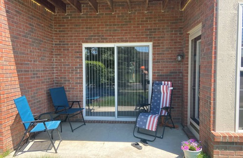 Anchorville Condo | Charming lower level 2-bedroom condo in wonderful Clinton Twp with WiFi, AC