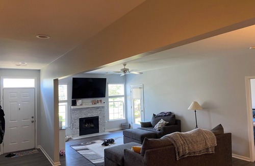 Anchorville Condo | Charming lower level 2-bedroom condo in wonderful Clinton Twp with WiFi, AC