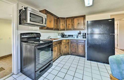 Miami House | Charming Miami Home w/Private Yard + Patio!