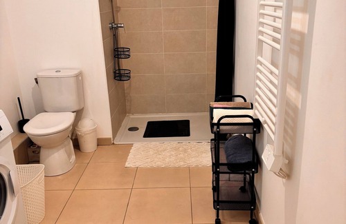 Estanove Apartment | Charming modern T2 with secure parking - Near Montpellier city center